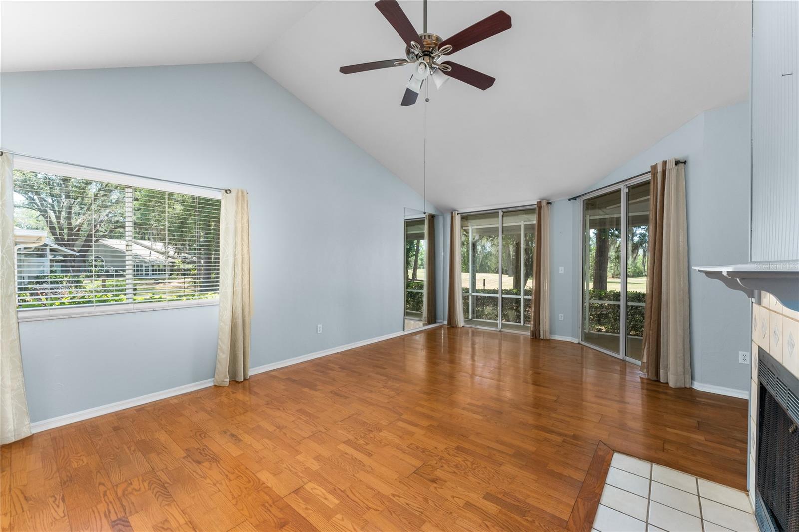 Image 28 of 36 For 839 125th Drive