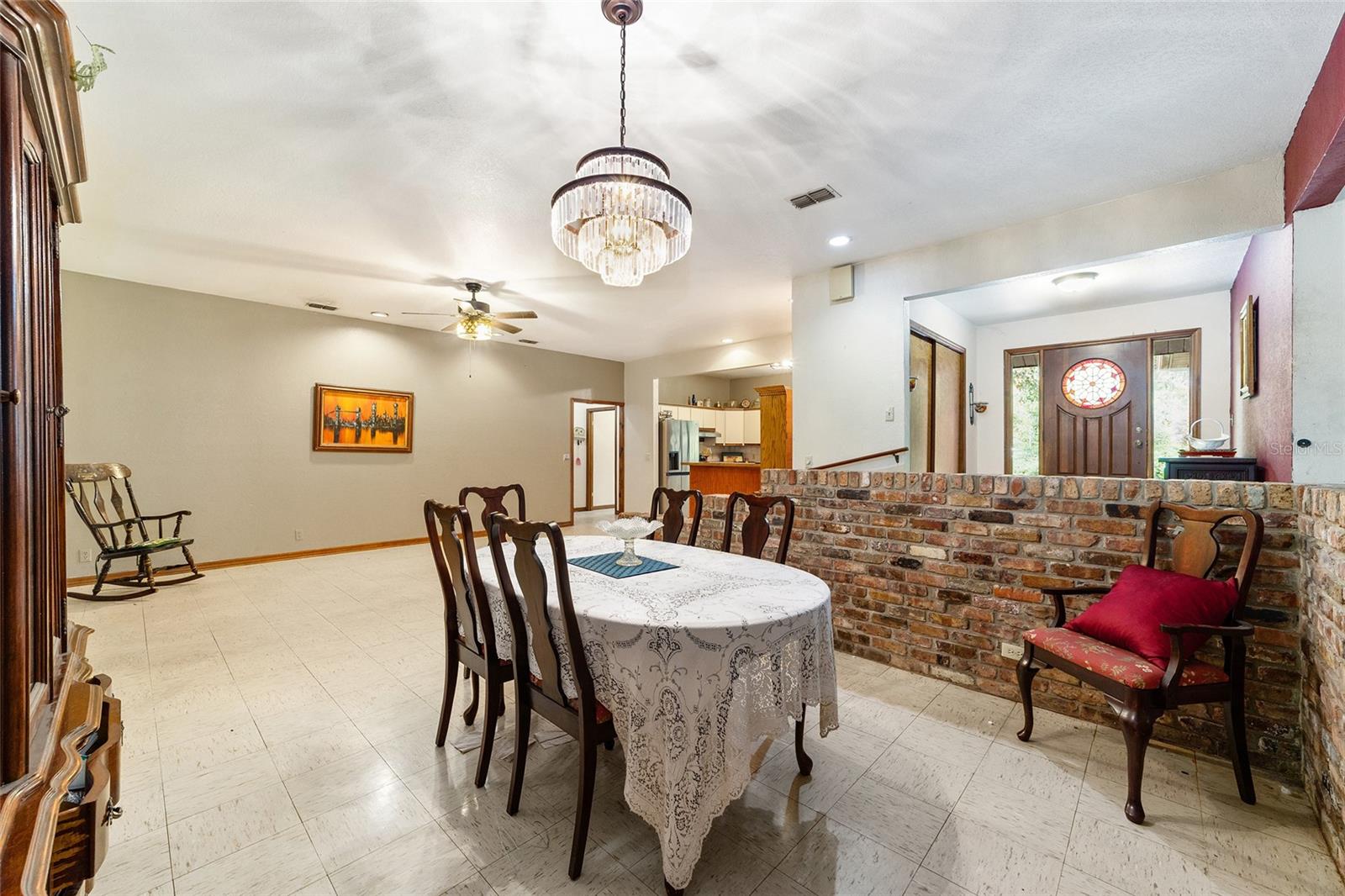 Image 21 of 72 For 5670 34th Street