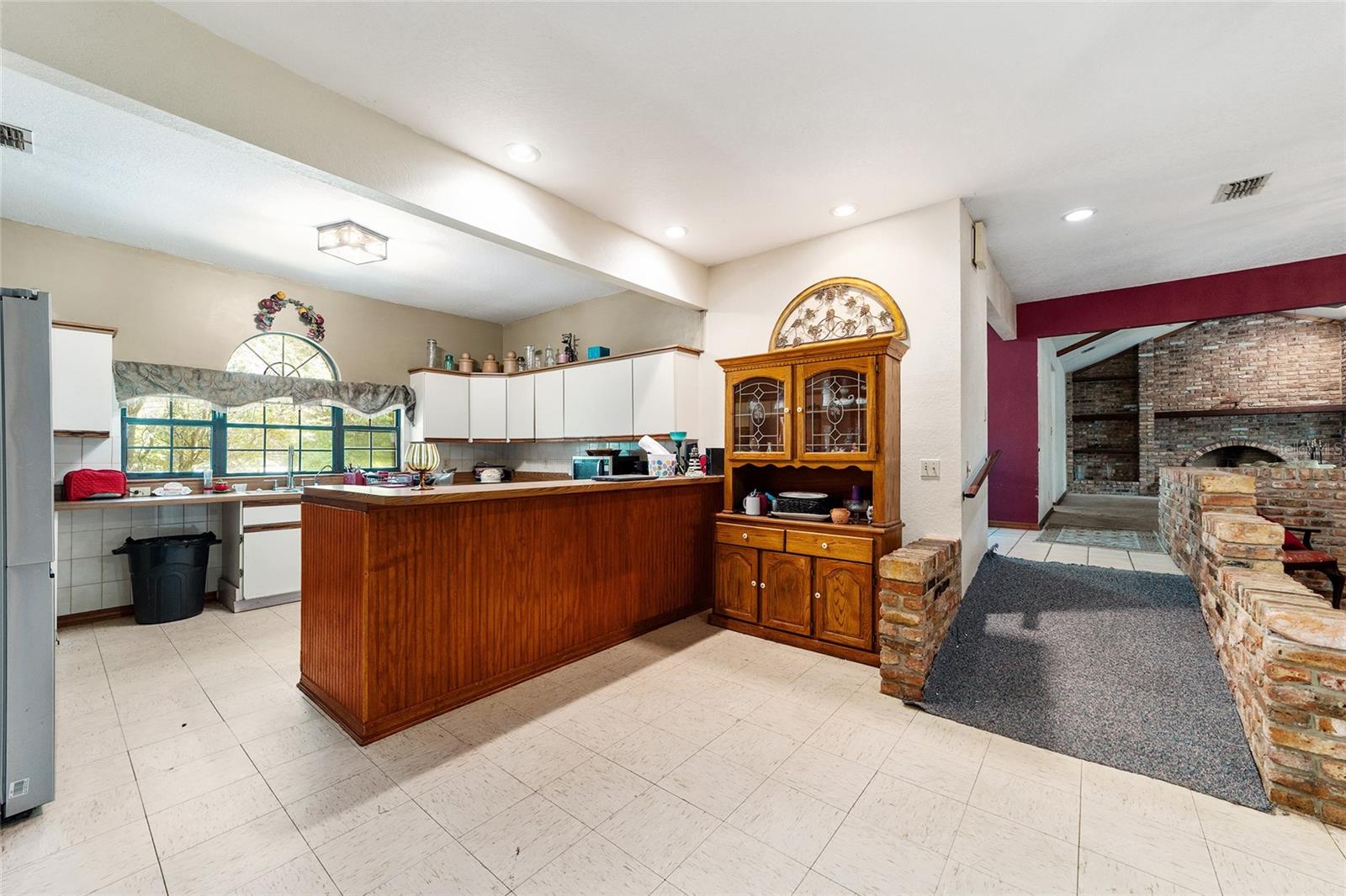 Image 25 of 72 For 5670 34th Street