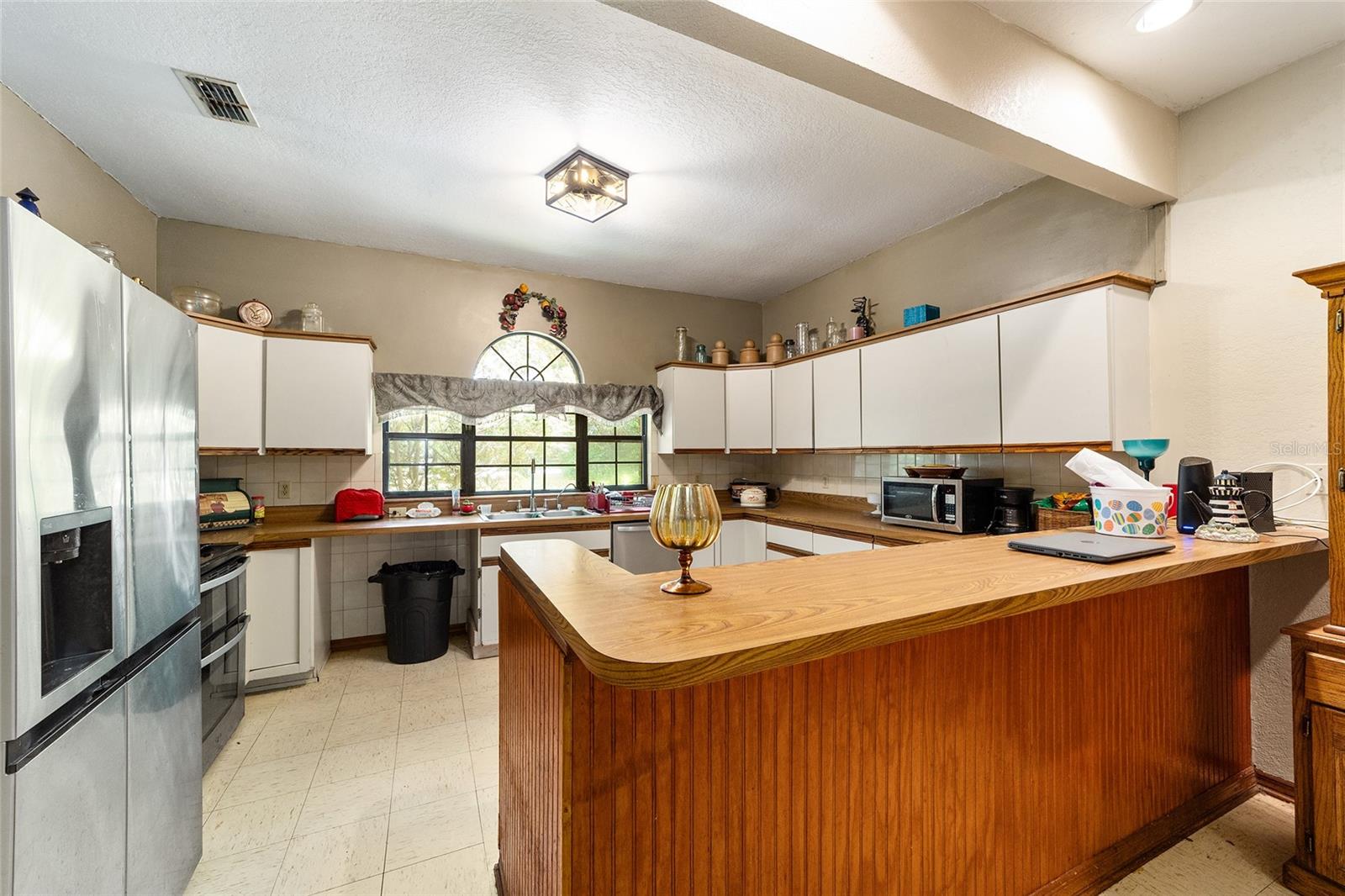 Image 27 of 72 For 5670 34th Street