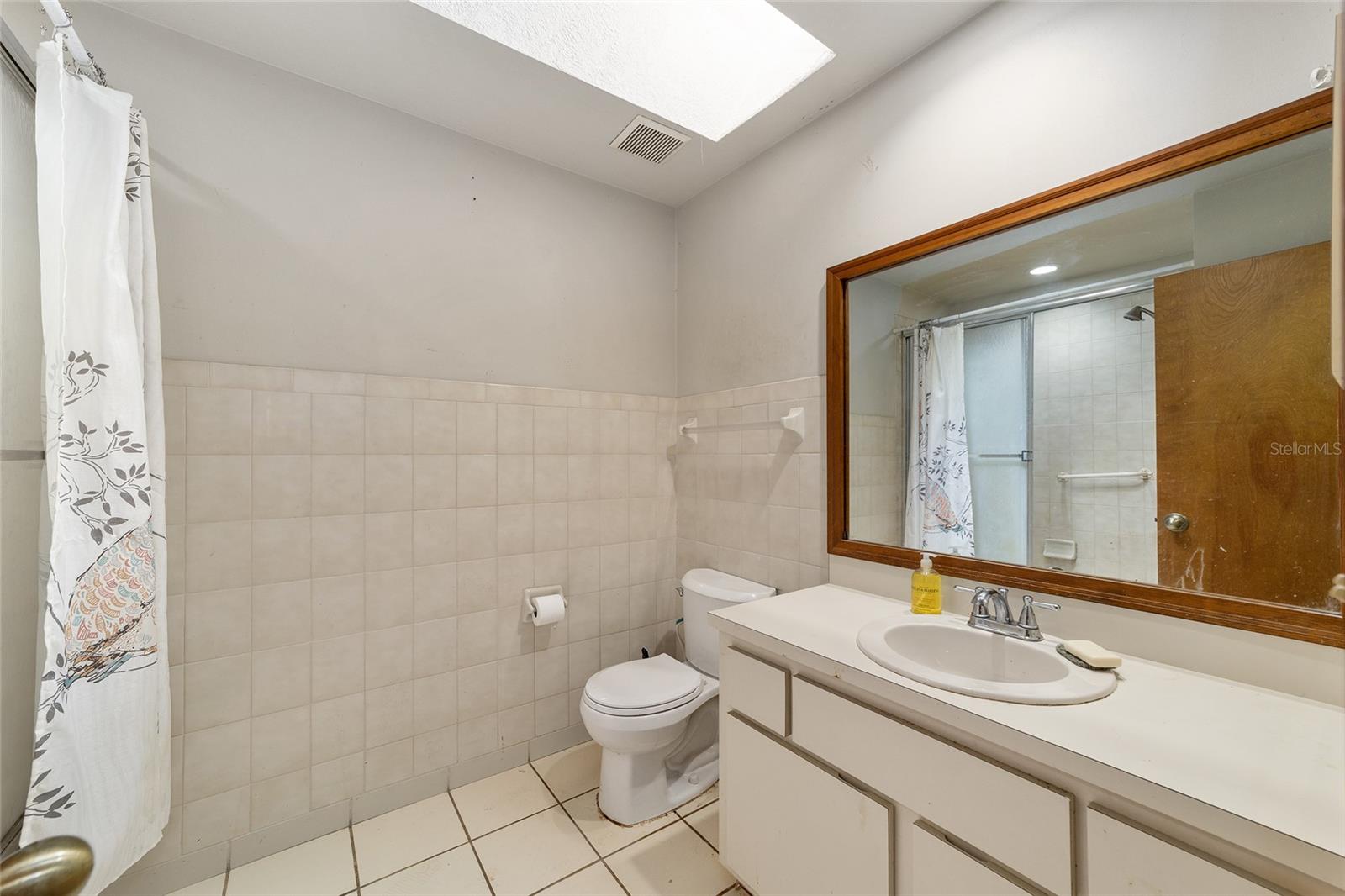 Image 38 of 72 For 5670 34th Street