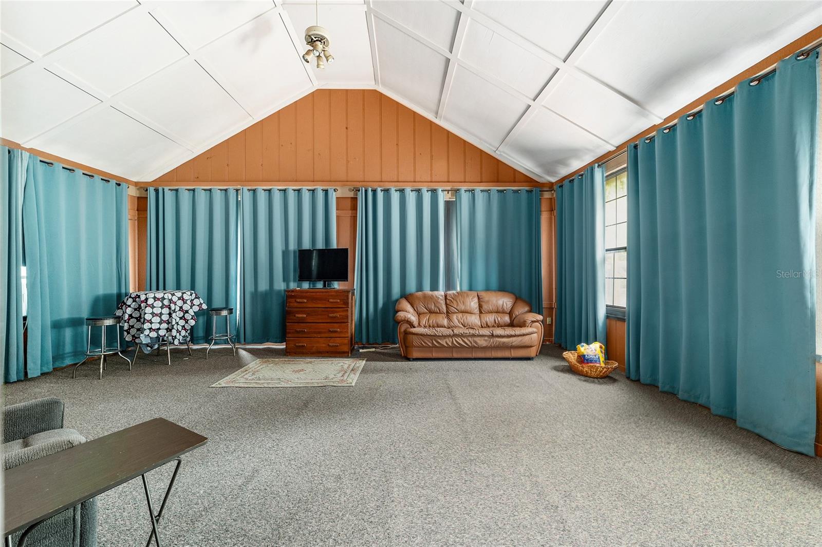 Image 41 of 72 For 5670 34th Street