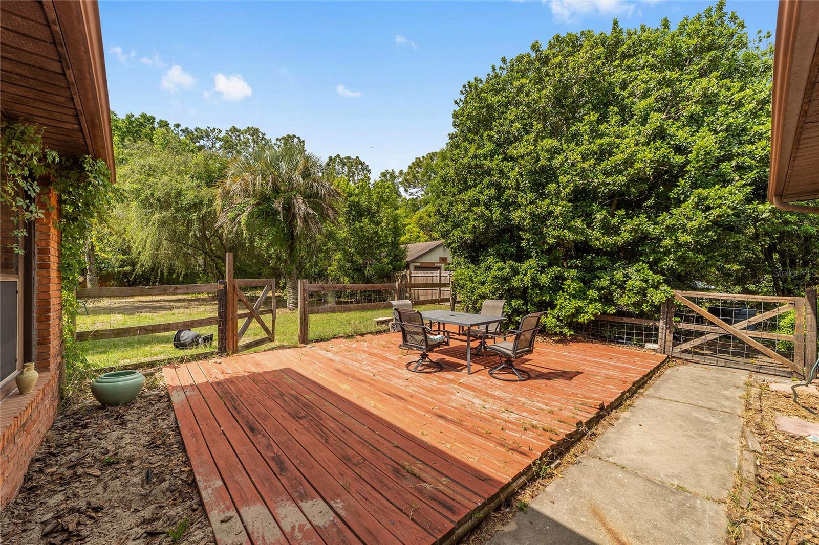 Image 9 of 72 For 5670 34th Street