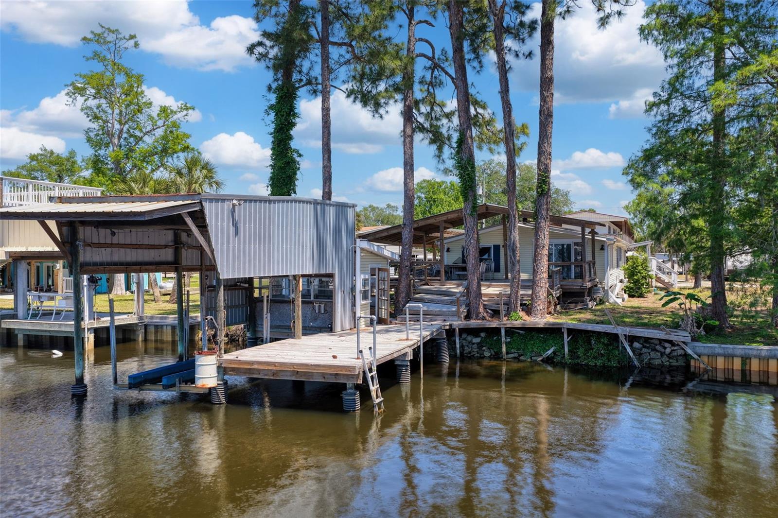 Listing photo id 8 for 53 241st Street