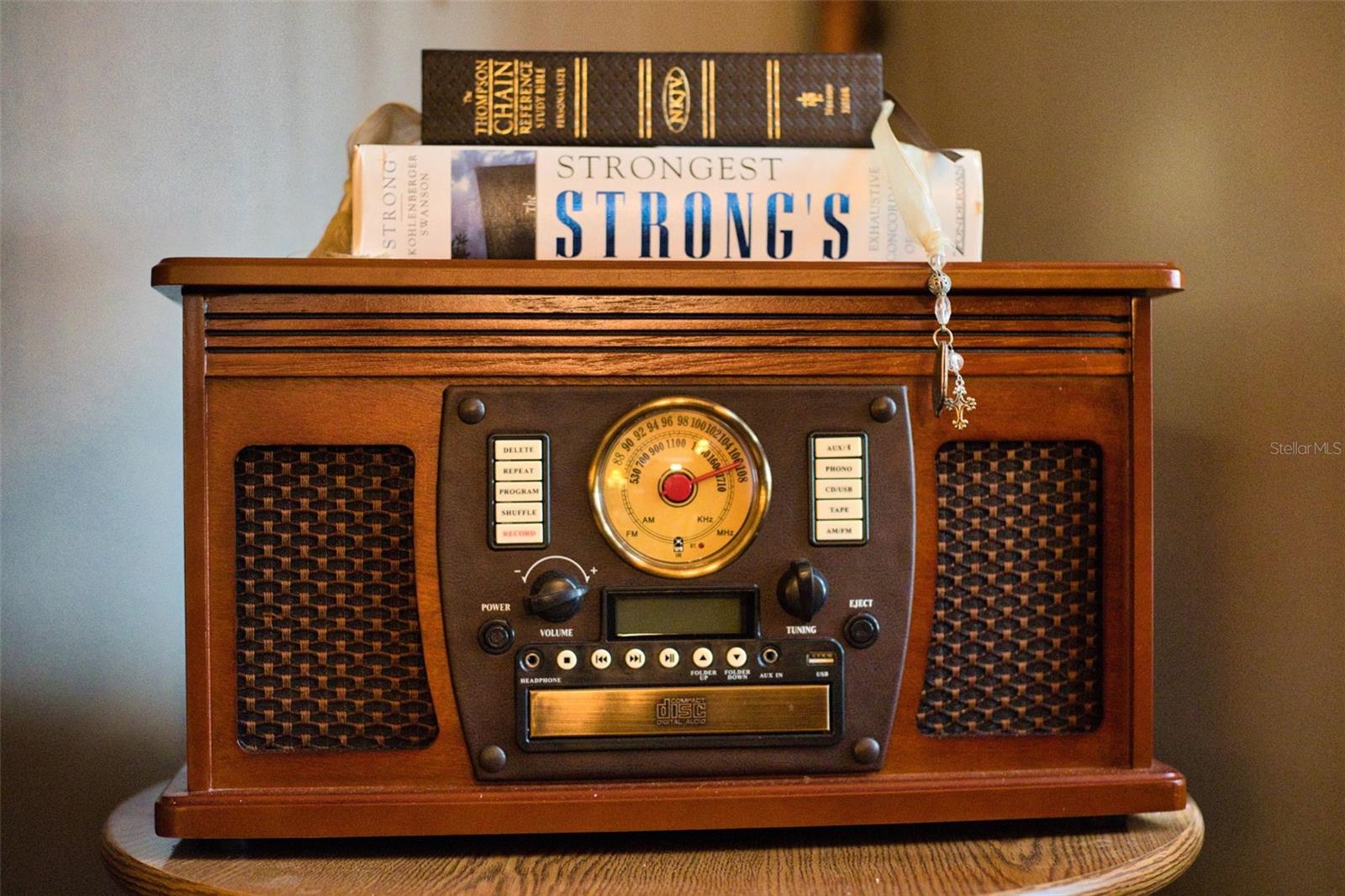 Image 14 of 83 For 6689 55th Street