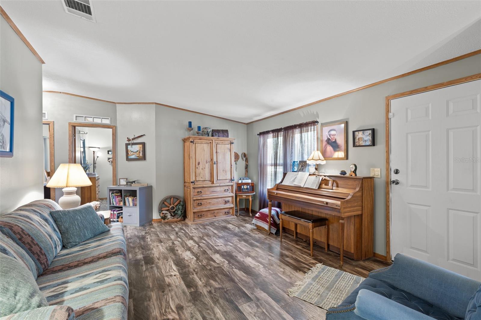 Image 6 of 83 For 6689 55th Street