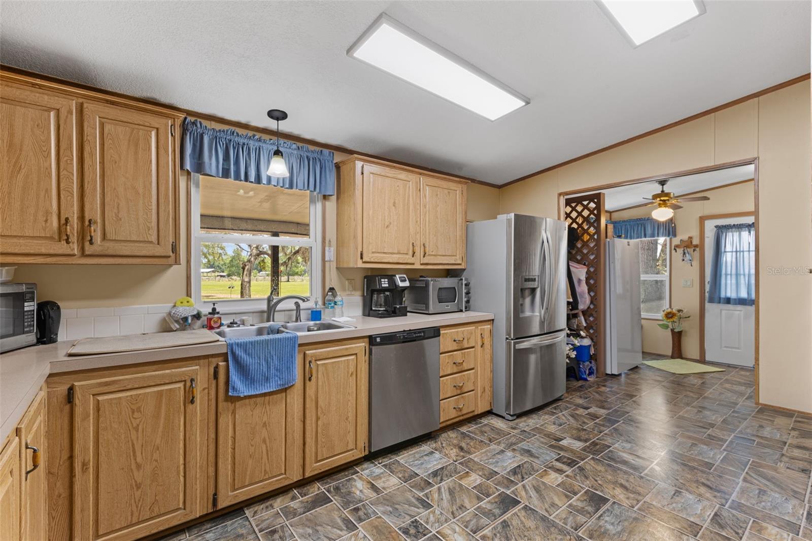 Image 8 of 83 For 6689 55th Street