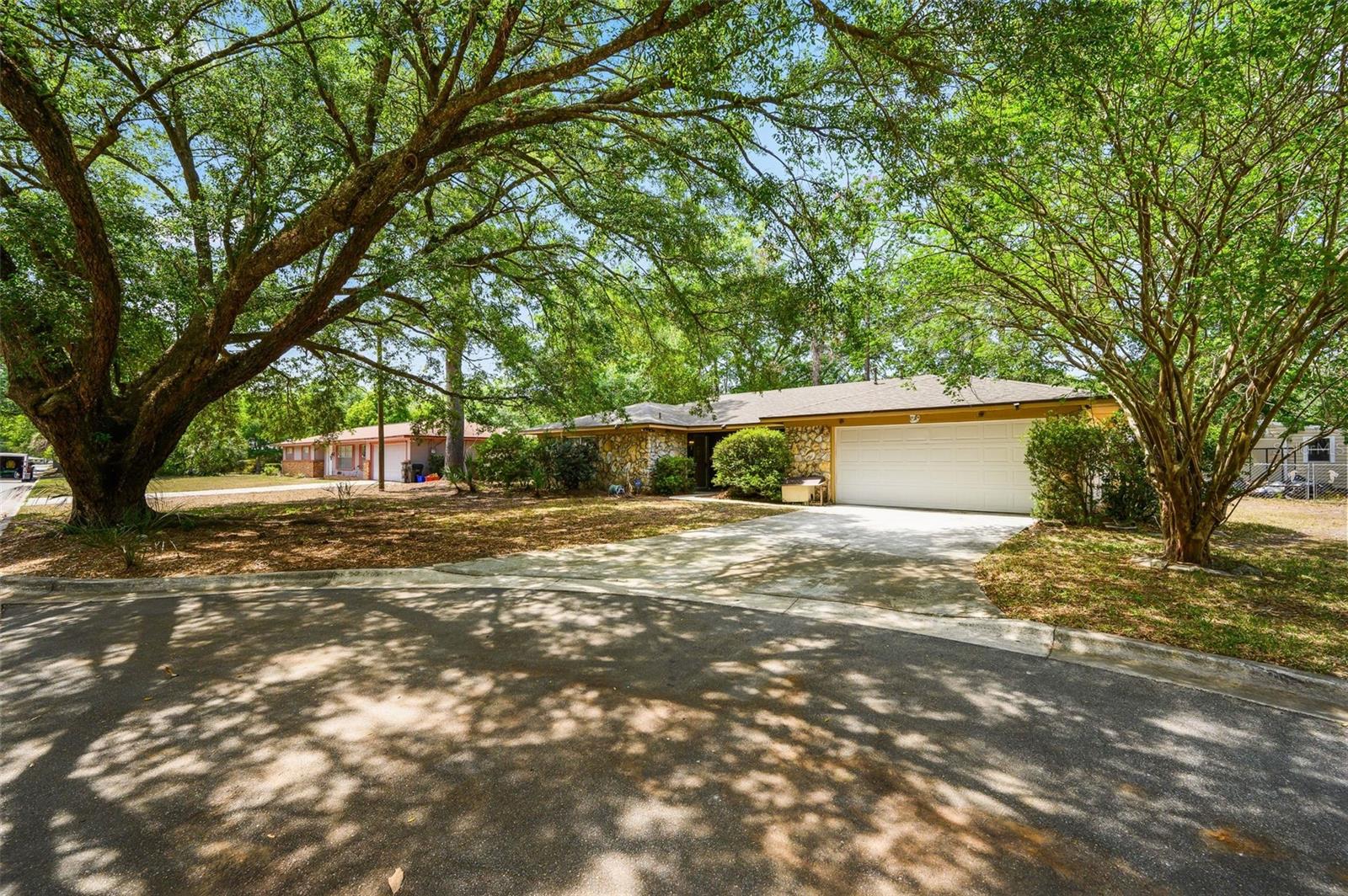 Image 2 of 21 For 2416 55th Boulevard