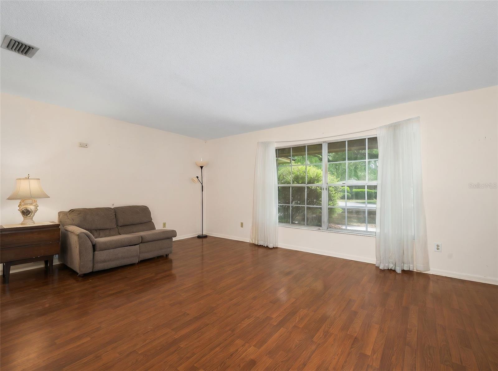 Image 4 of 21 For 2416 55th Boulevard