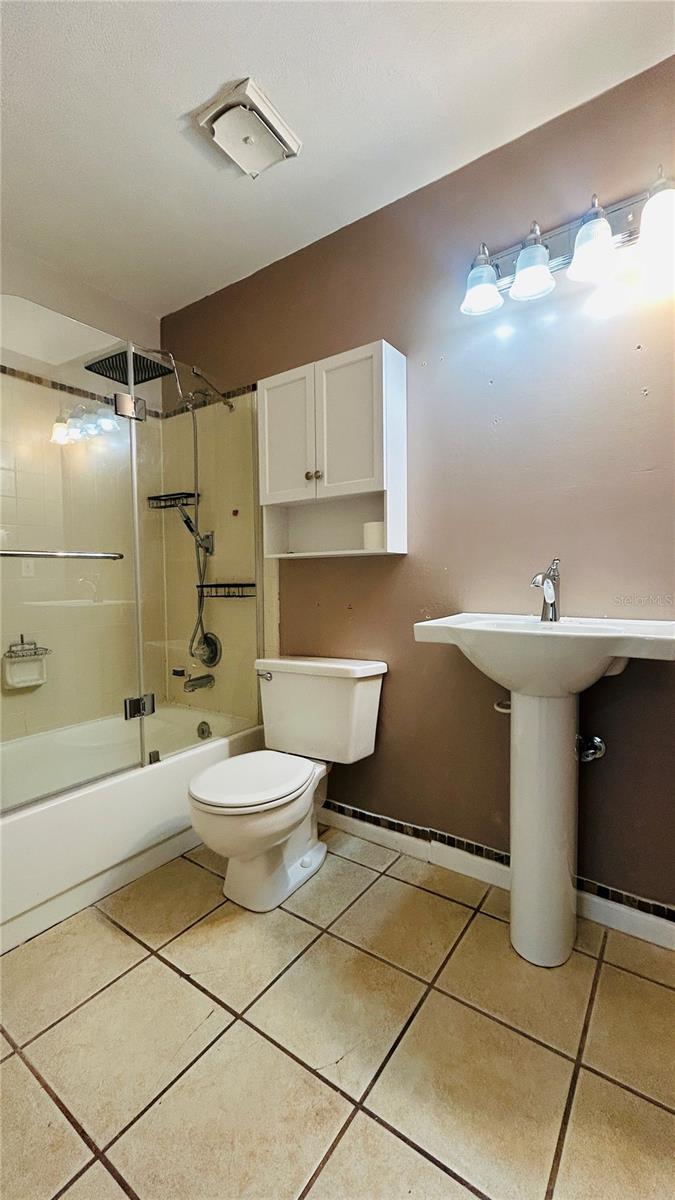 Image 13 of 20 For 4328 69th Terrace
