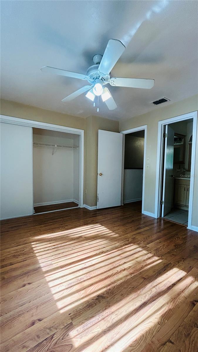 Image 17 of 20 For 4328 69th Terrace