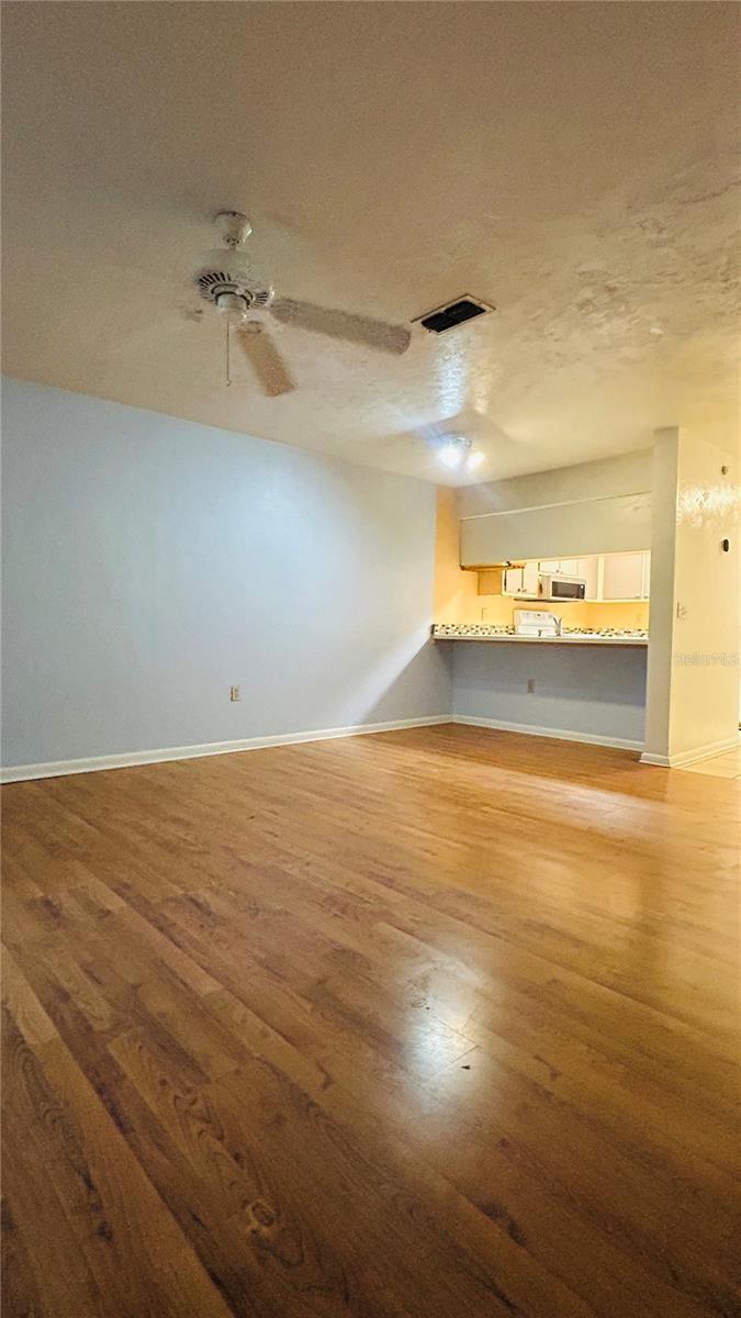 Image 7 of 20 For 4328 69th Terrace