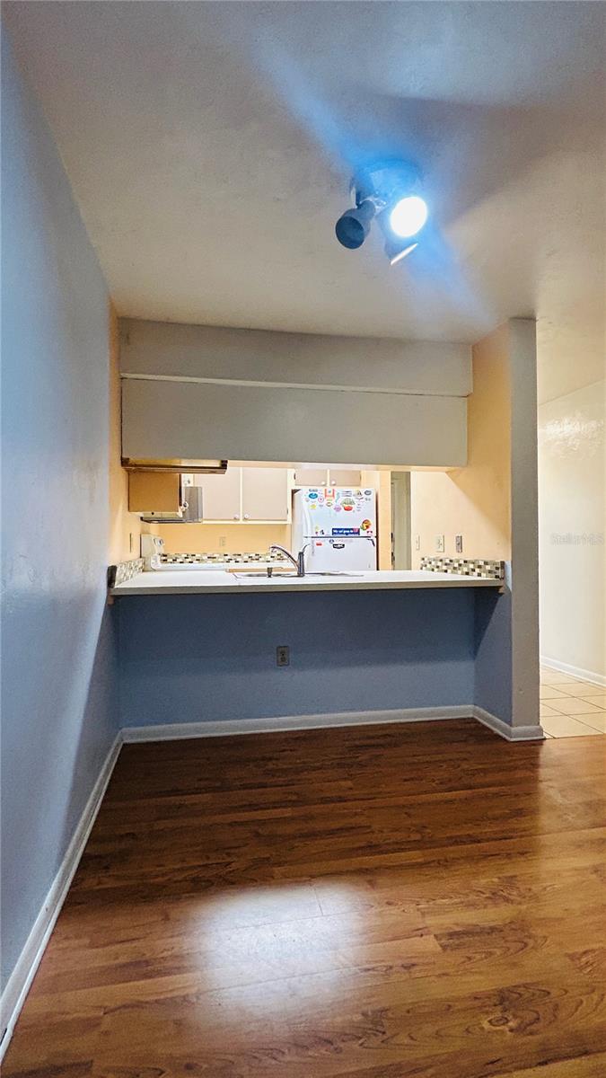 Image 8 of 20 For 4328 69th Terrace