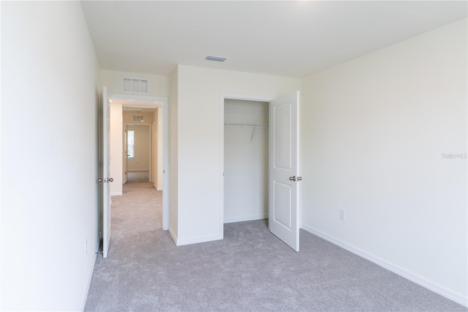 Image 19 of 35 For 4807 51st Drive
