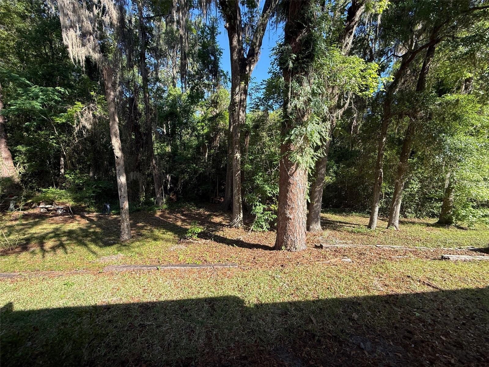 Image 16 of 17 For 4052 23rd Circle