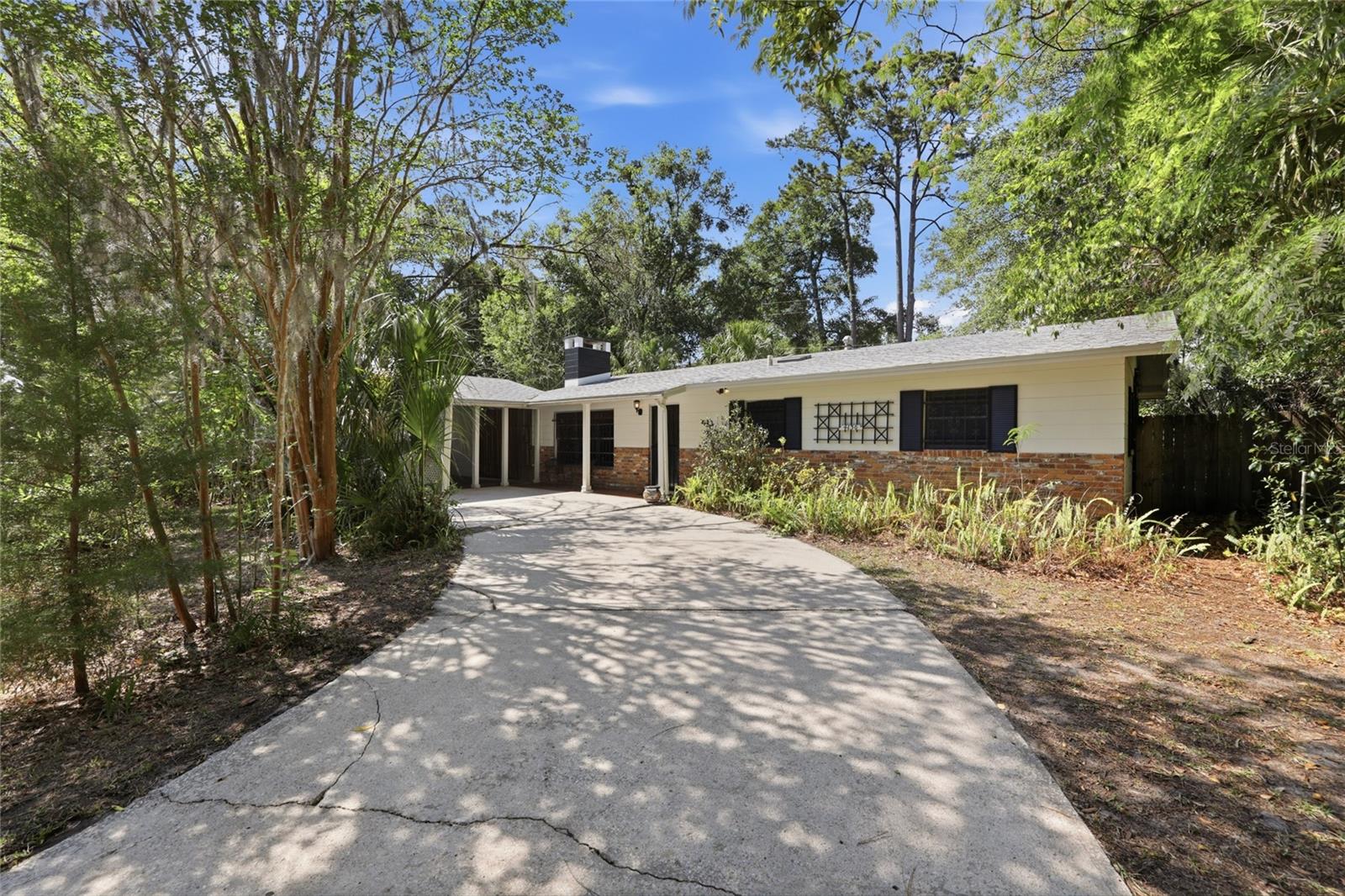 Listing Details for 4130 19th Place, GAINESVILLE, FL 32605