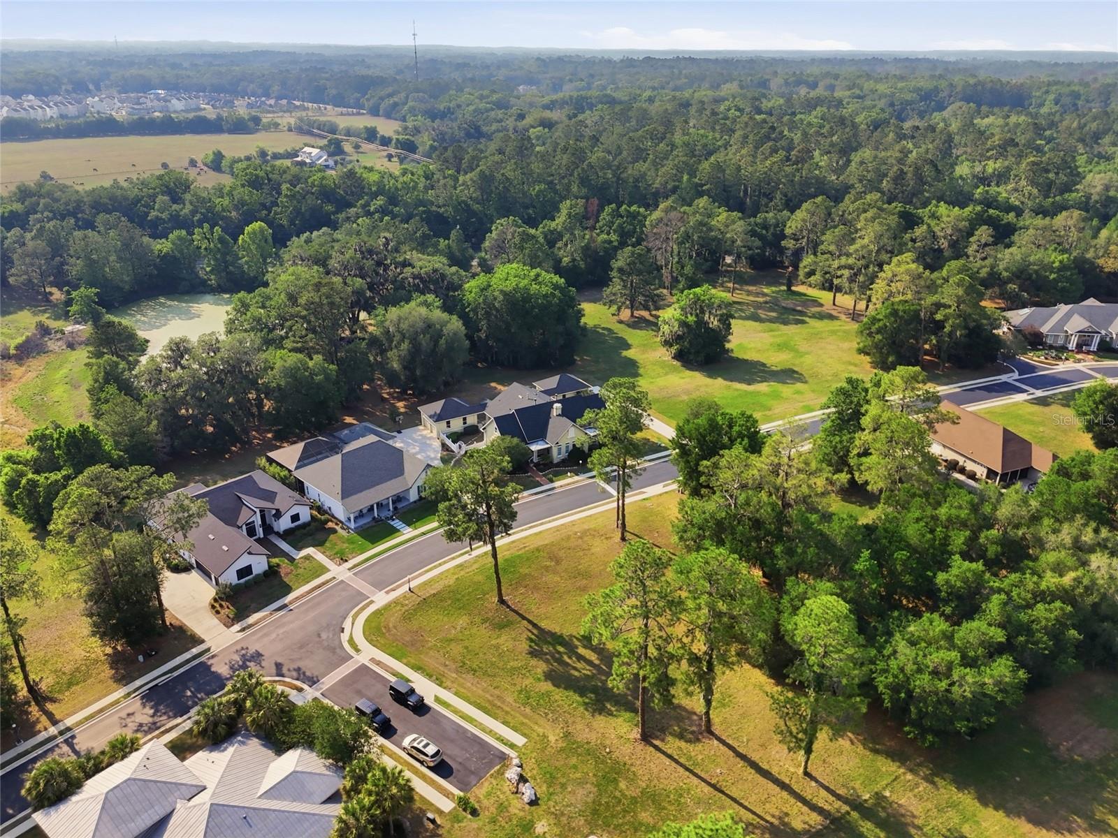 Image 7 of 13 For 6713 40th Terrace