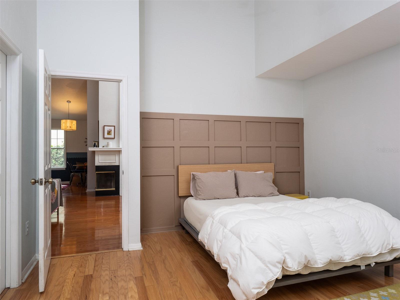 Image 12 of 21 For 5213 94th Street