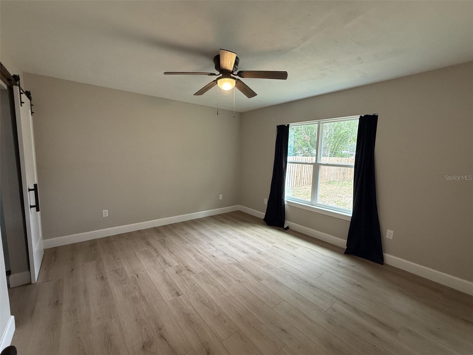 Image 12 of 18 For 13323 157th Avenue