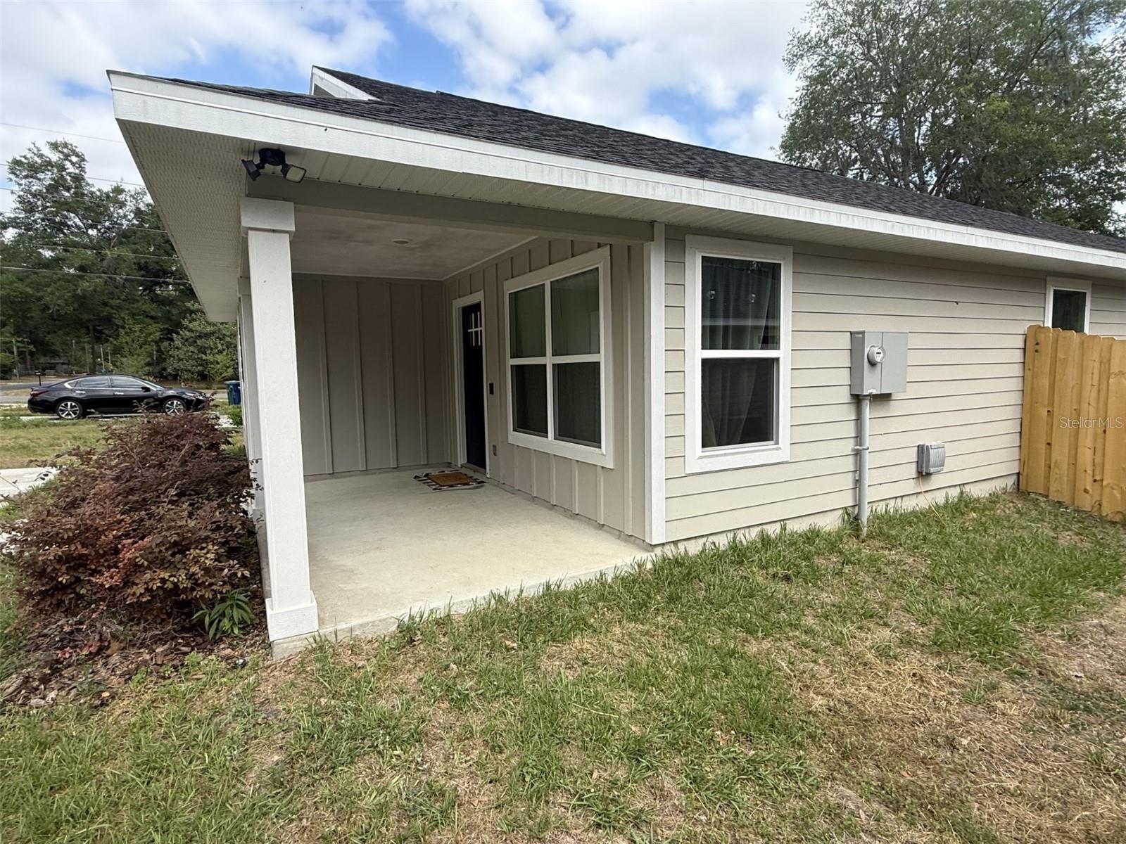 Image 17 of 18 For 13323 157th Avenue
