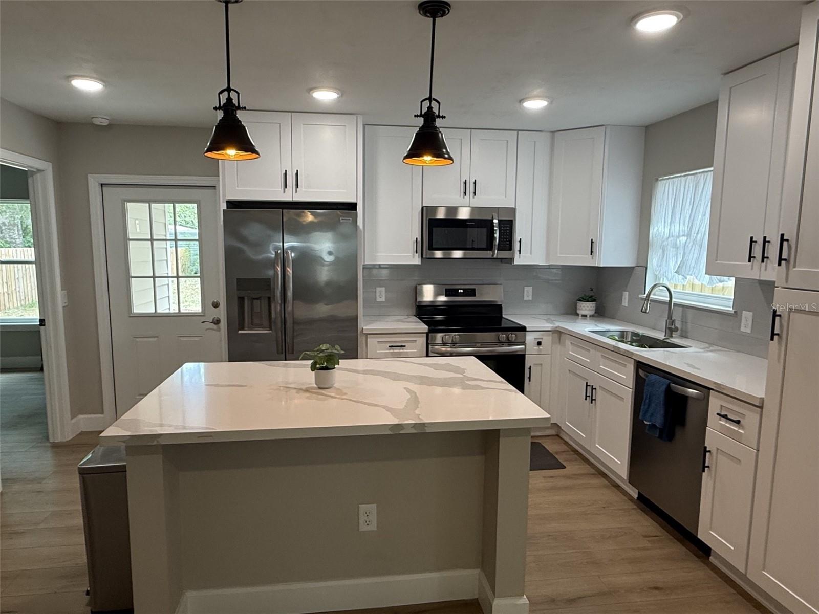 Image 2 of 18 For 13323 157th Avenue