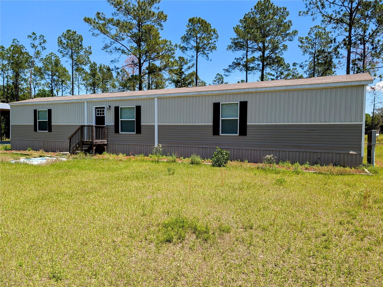 Image 2 of 49 For 14421 214th Terrace