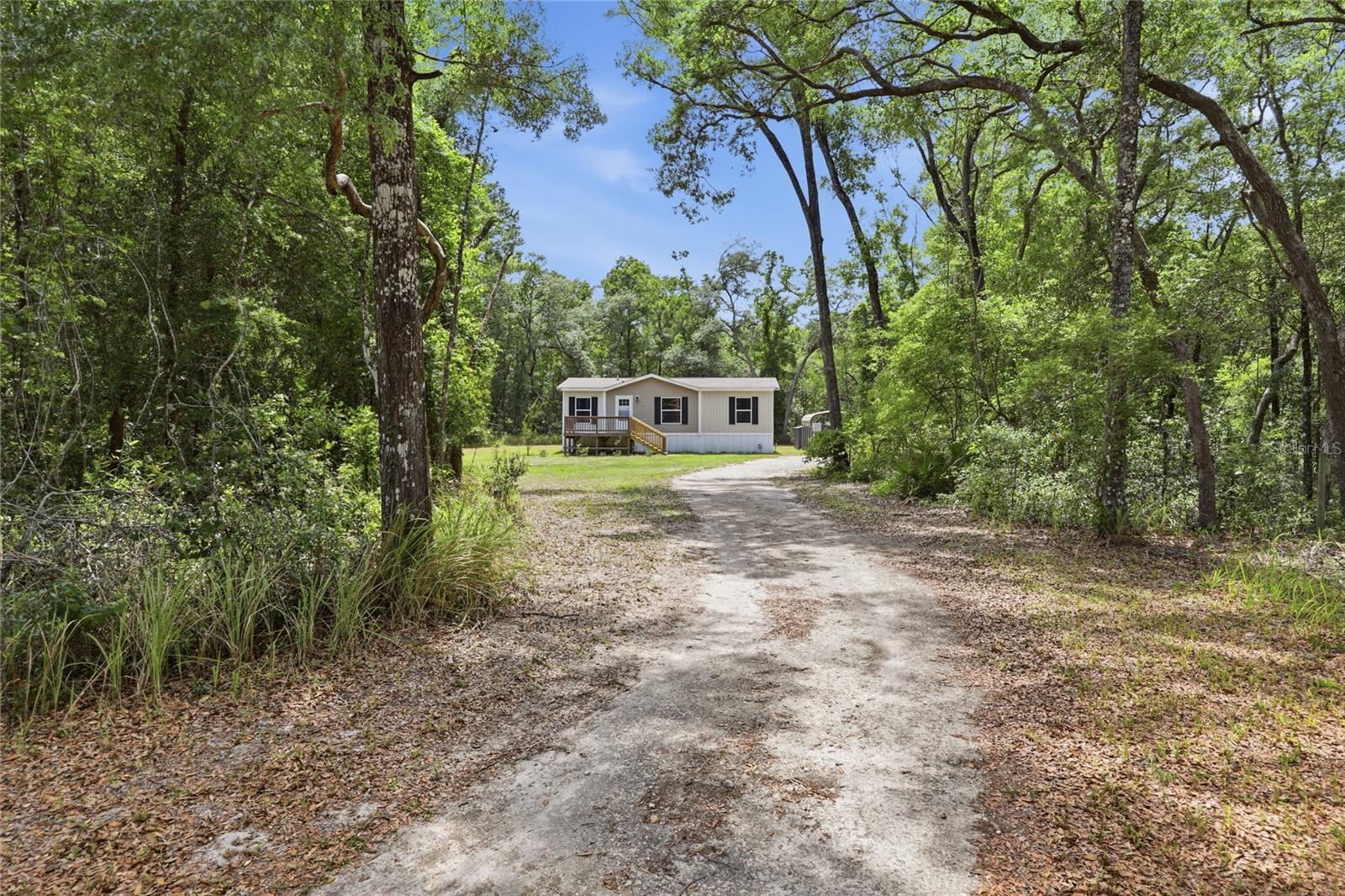 Image 6 of 52 For 14270 79th Court