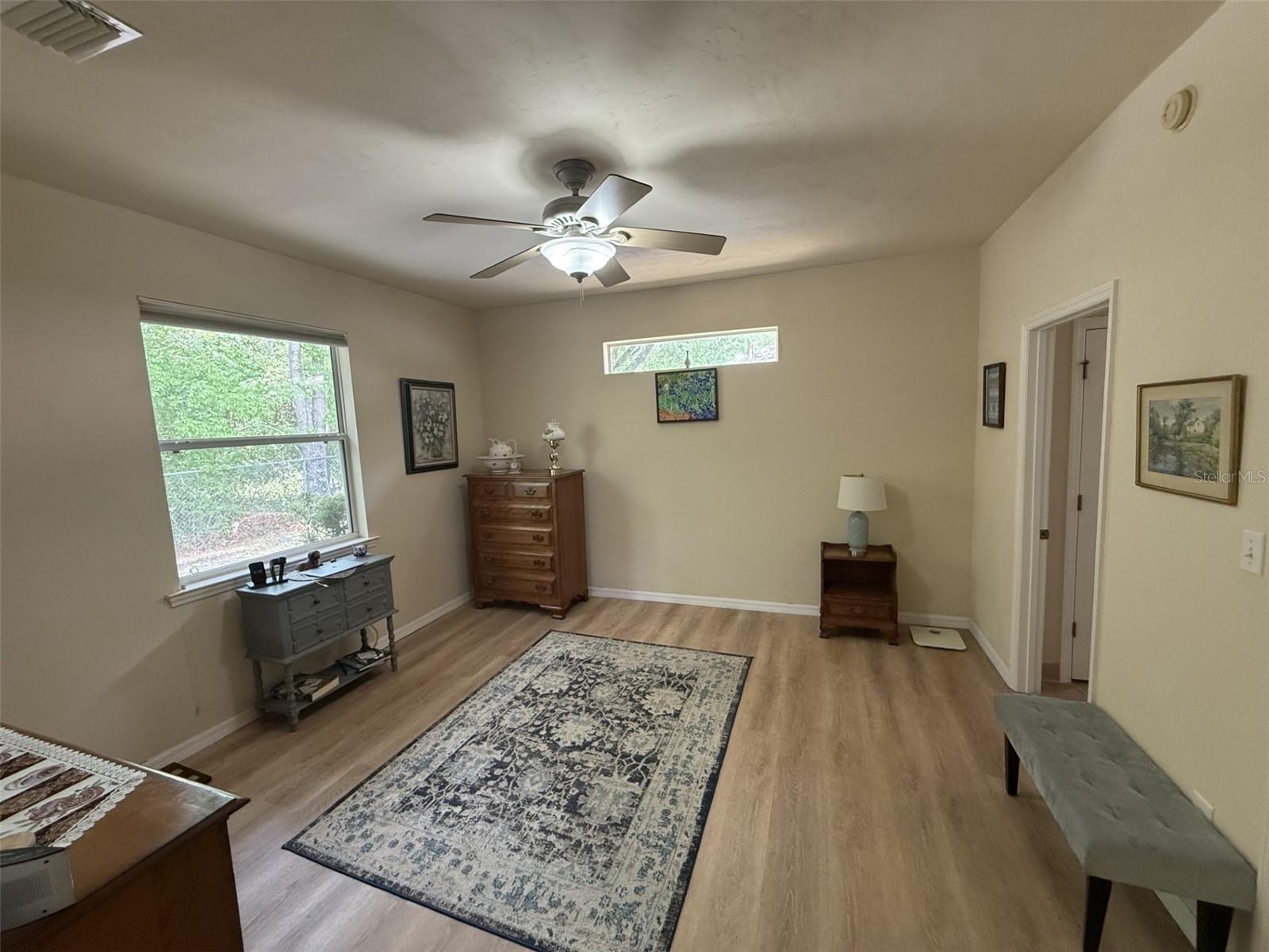 Image 13 of 23 For 11570 74th Terrace