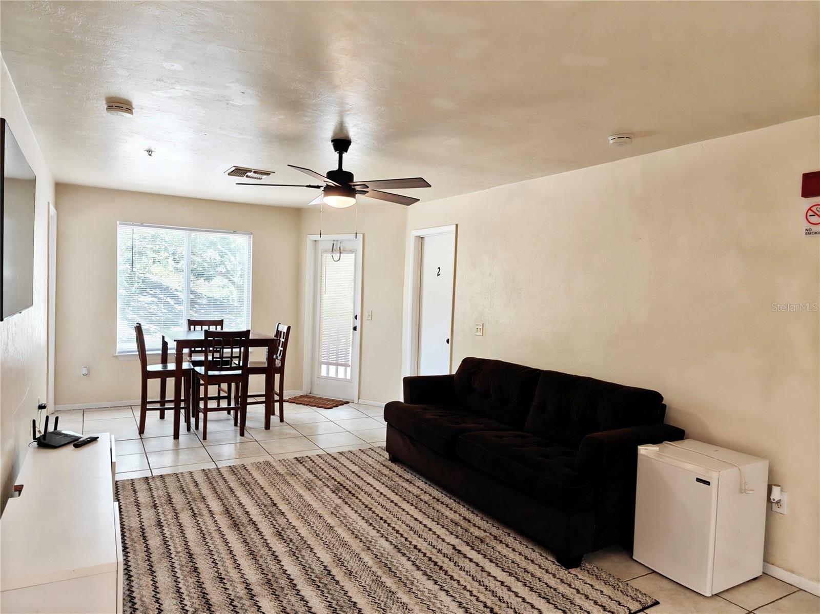 Image 5 of 17 For 4000 23rd Street 5-207 Room