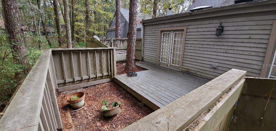 Image 13 of 16 For 5201 86 Terrace