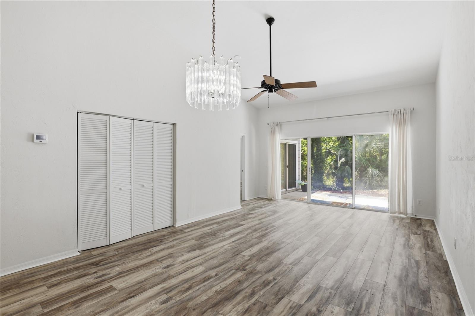 Image 16 of 41 For 829 124th Drive