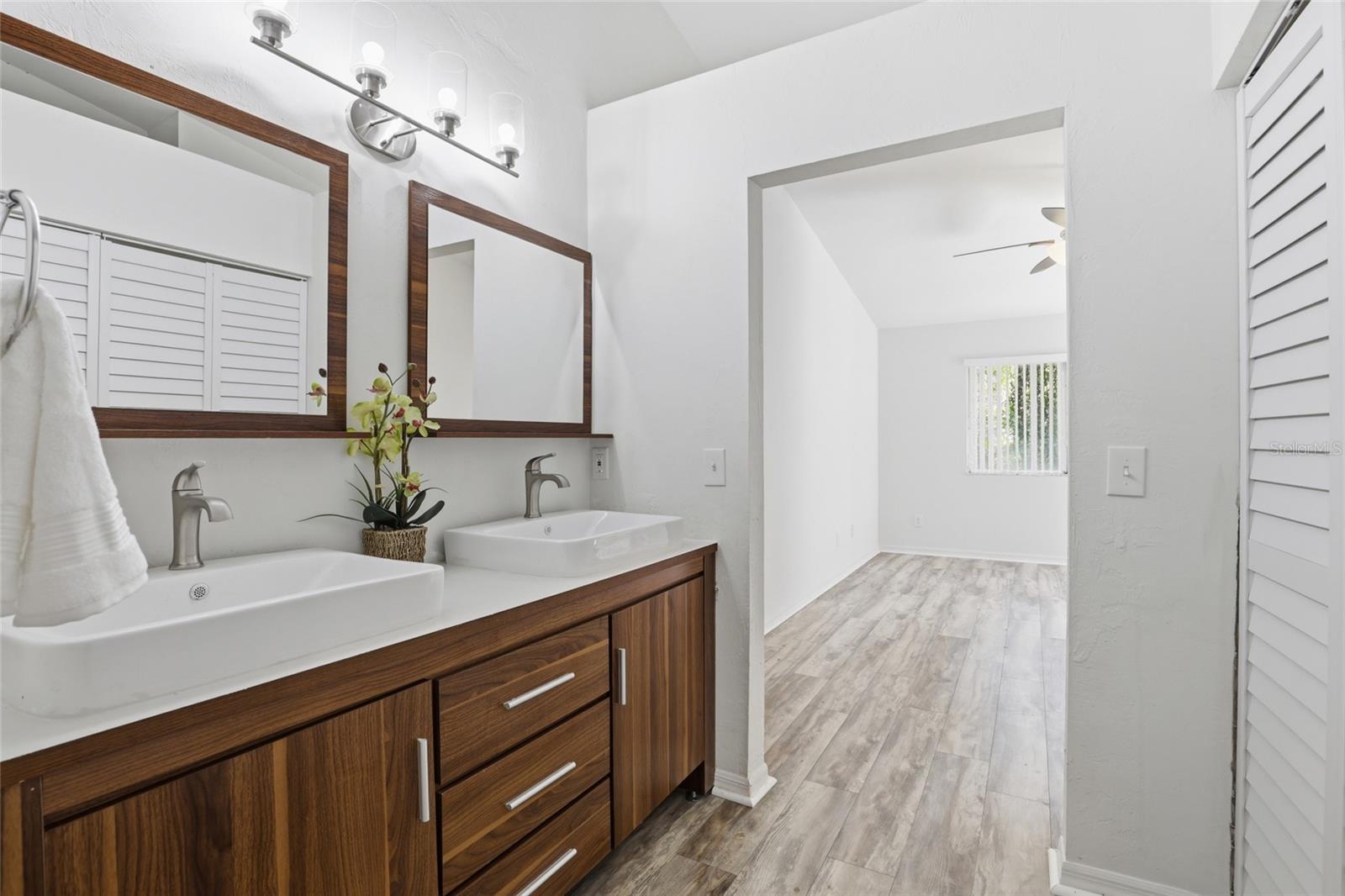 Image 21 of 41 For 829 124th Drive