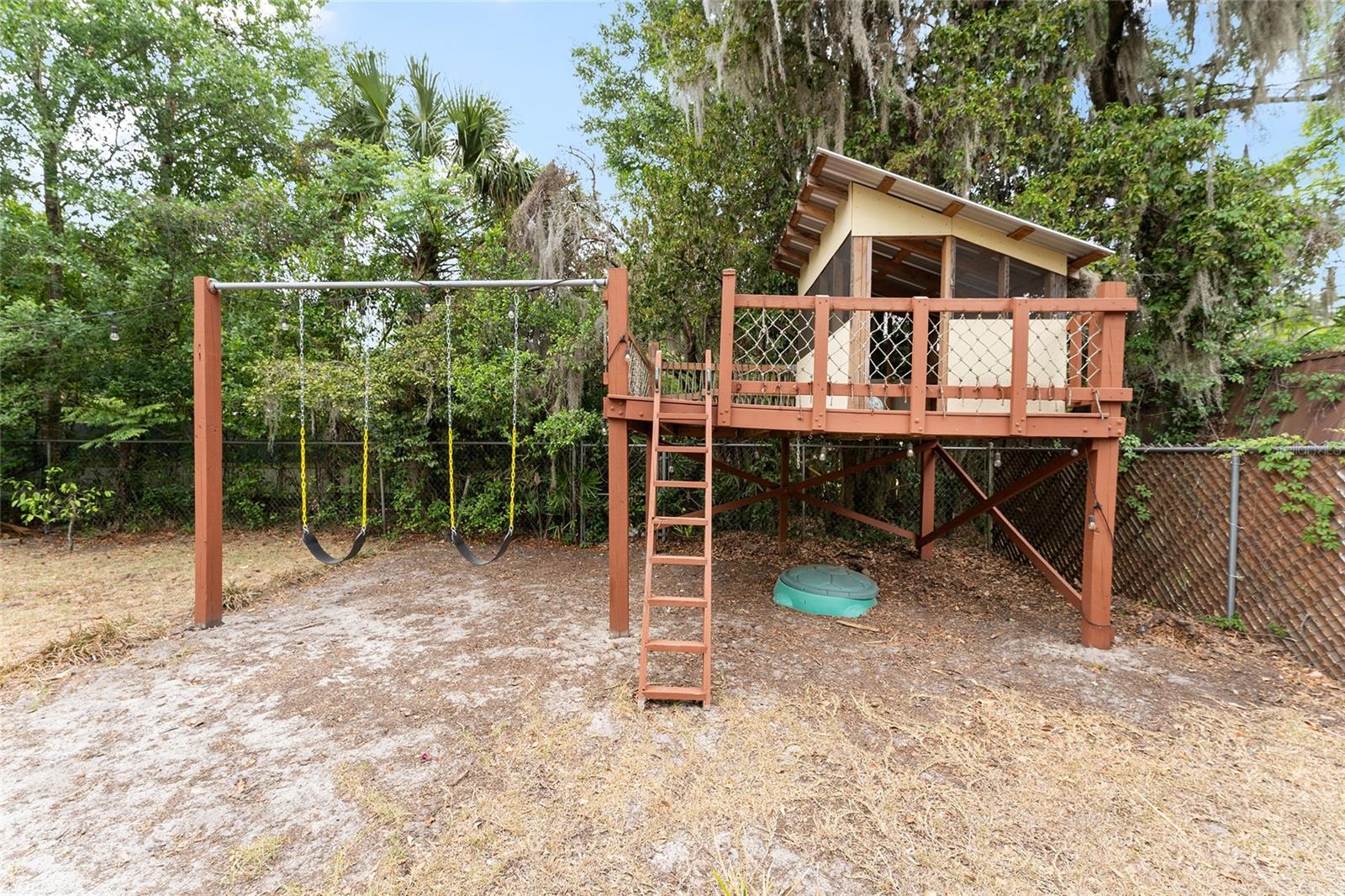 Image 14 of 23 For 2214 7th Terrace
