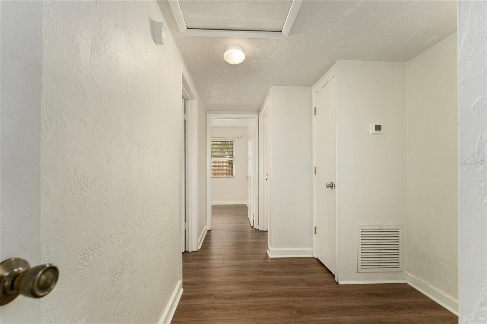 Image 19 of 23 For 2214 7th Terrace