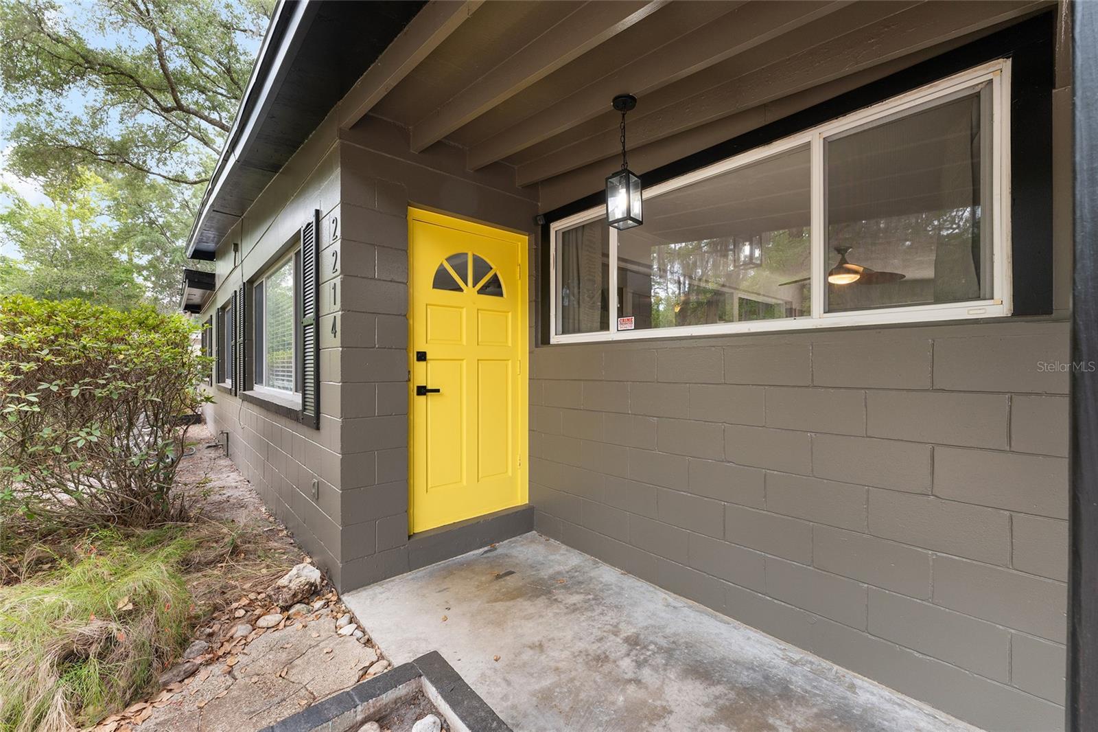 Image 3 of 23 For 2214 7th Terrace