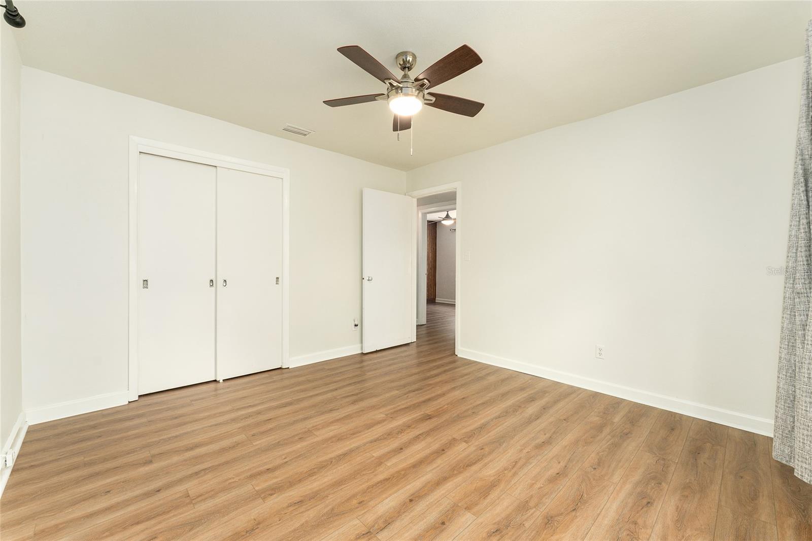 Image 8 of 23 For 2214 7th Terrace