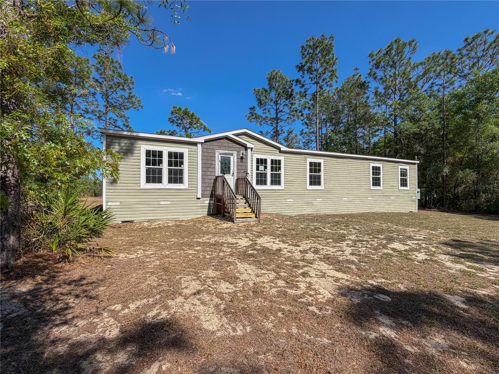 Image 3 of 46 For 4497 142nd Avenue
