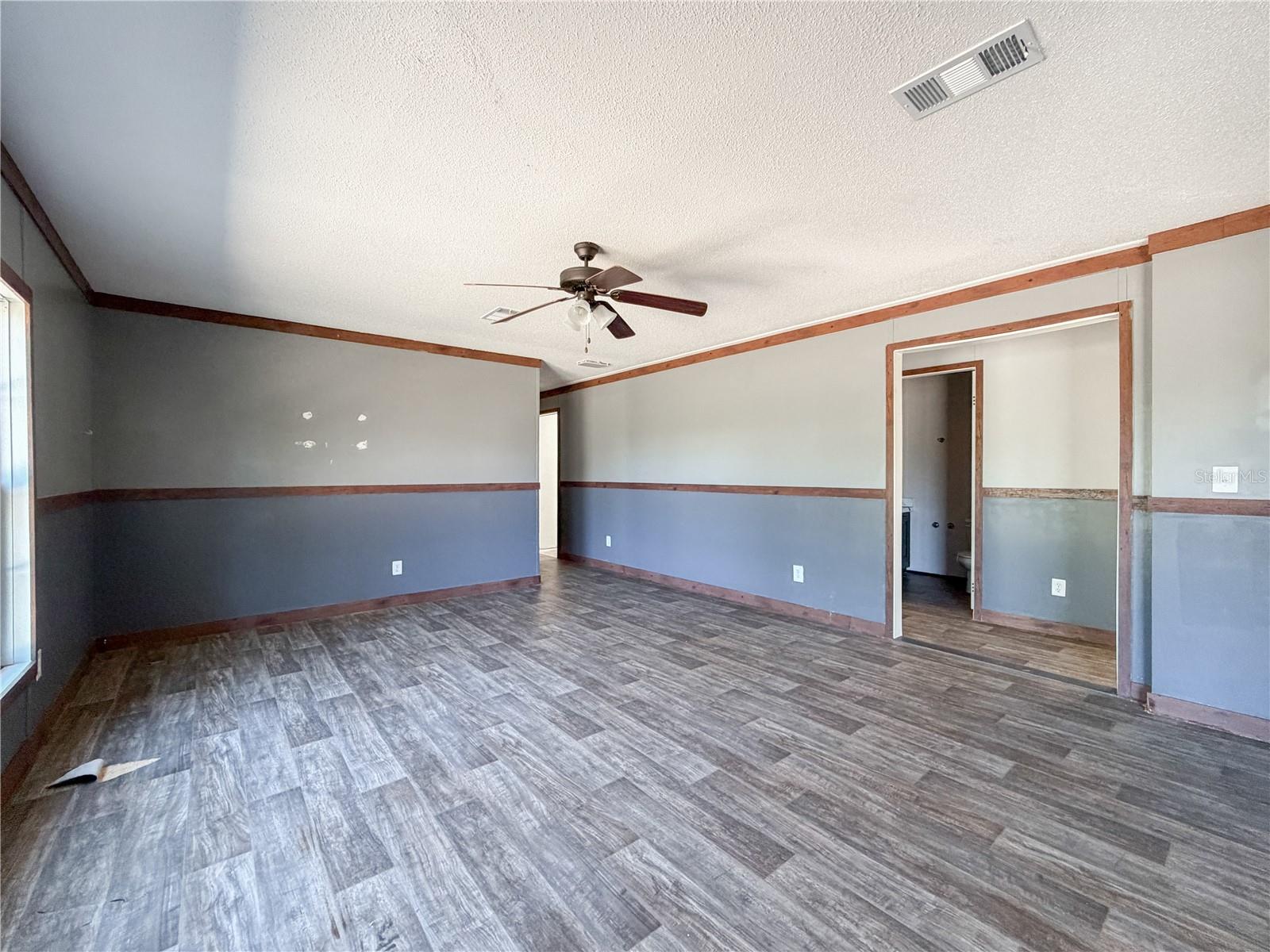Image 33 of 46 For 4497 142nd Avenue