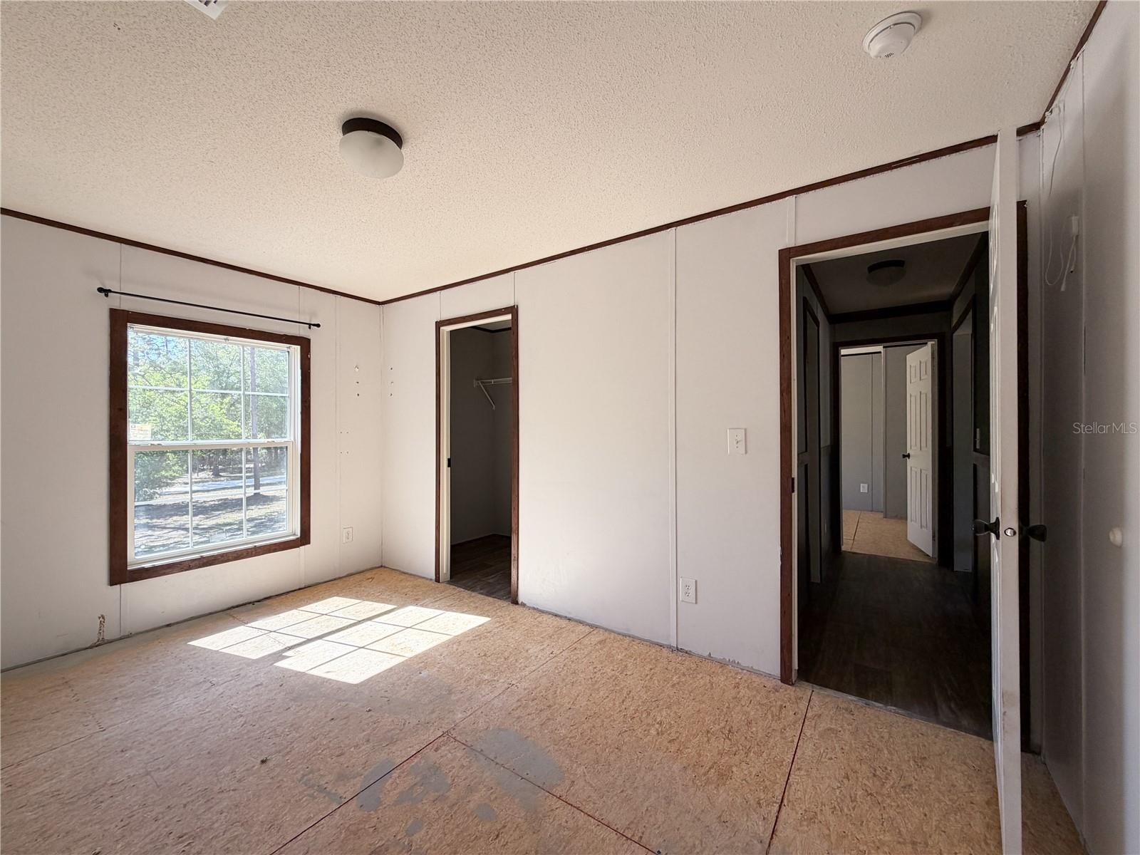 Image 37 of 46 For 4497 142nd Avenue