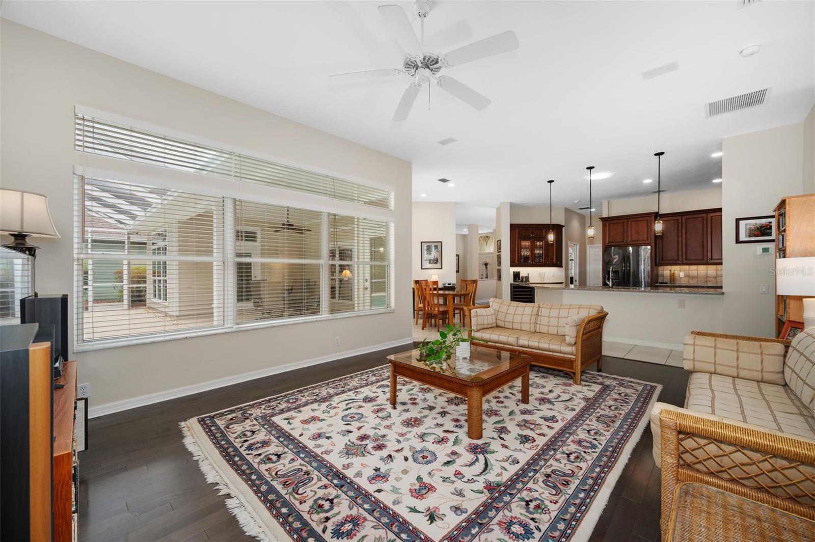 Image 10 of 33 For 9325 35th Lane