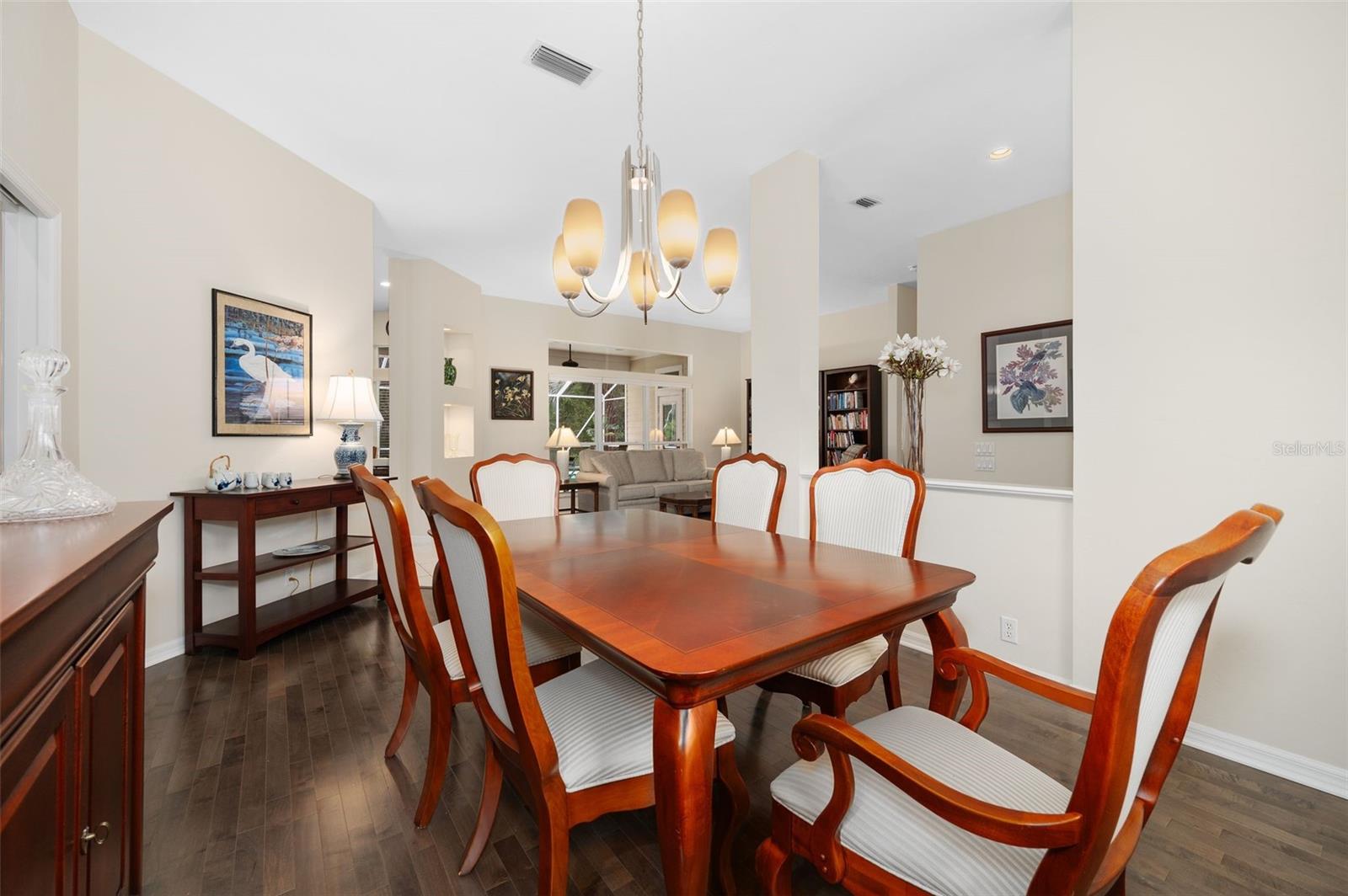 Image 12 of 33 For 9325 35th Lane