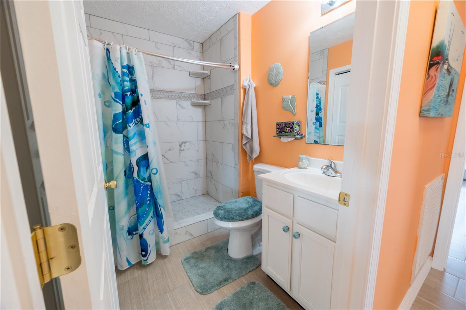 Listing photo id 16 for 200-202 205th Street