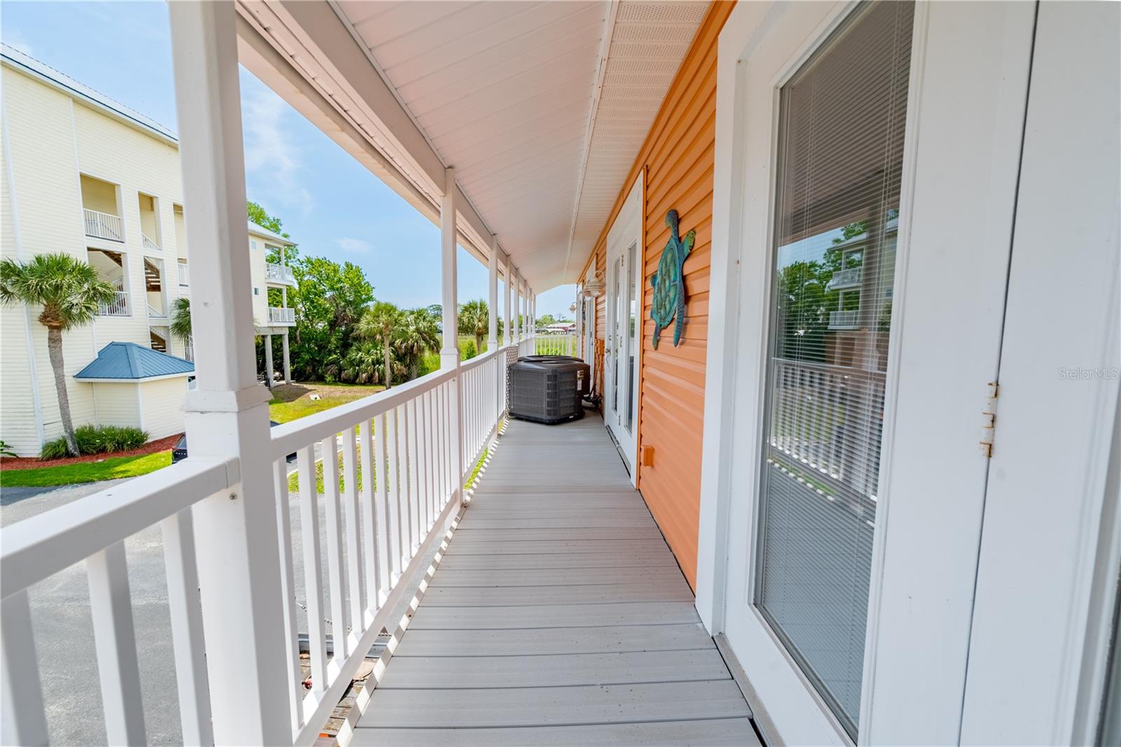 Listing photo id 23 for 200-202 205th Street