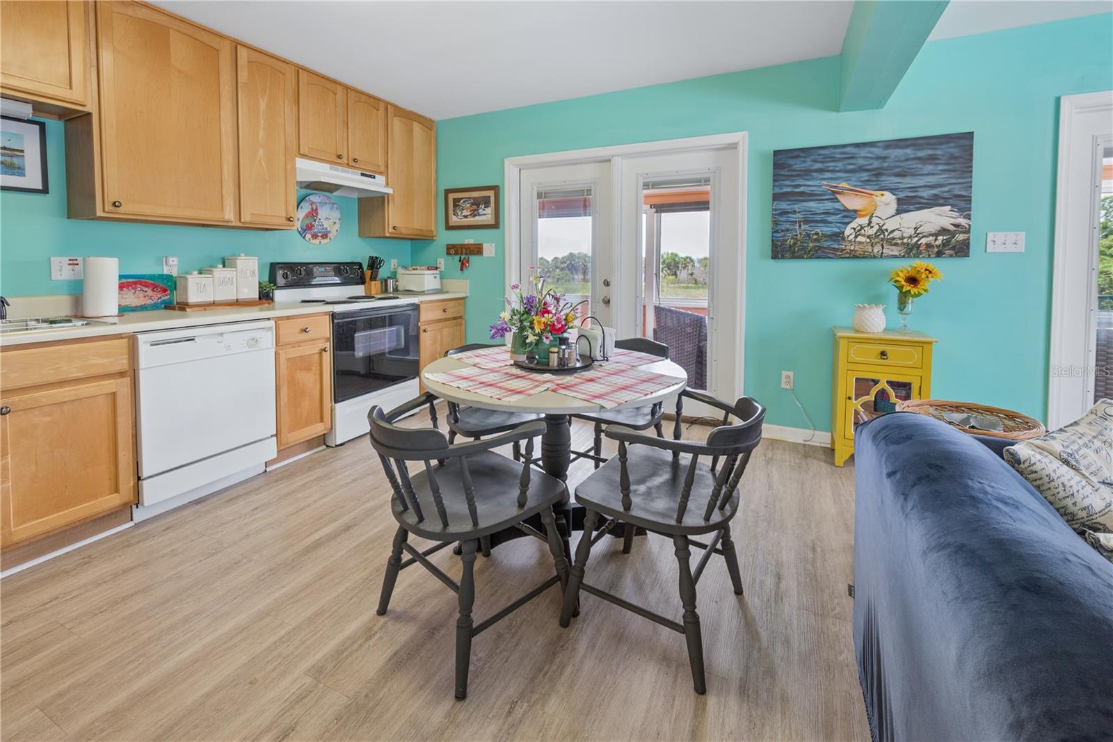 Listing photo id 30 for 200-202 205th Street