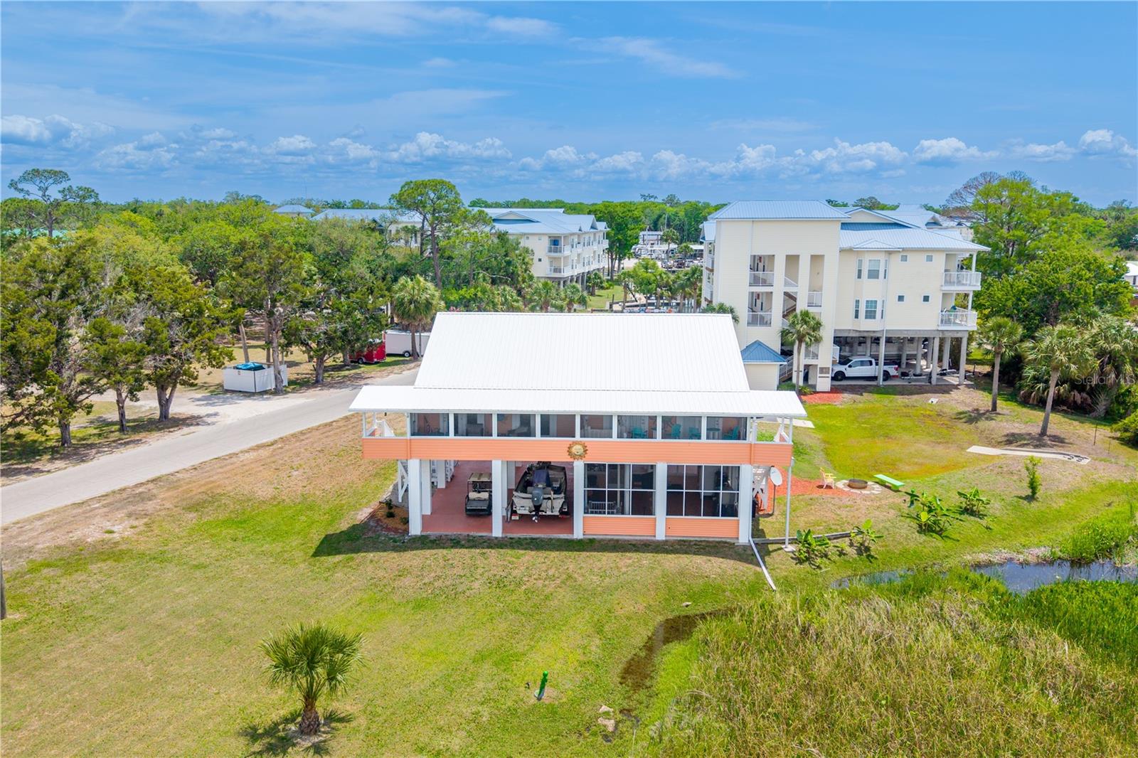 Listing photo id 2 for 200-202 205th Street
