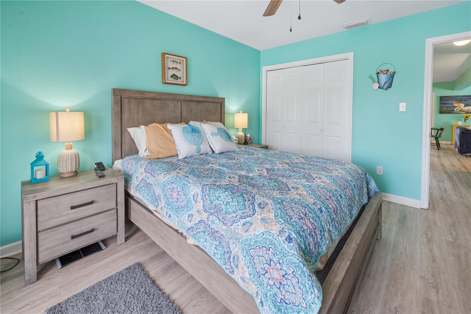 Listing photo id 38 for 200-202 205th Street