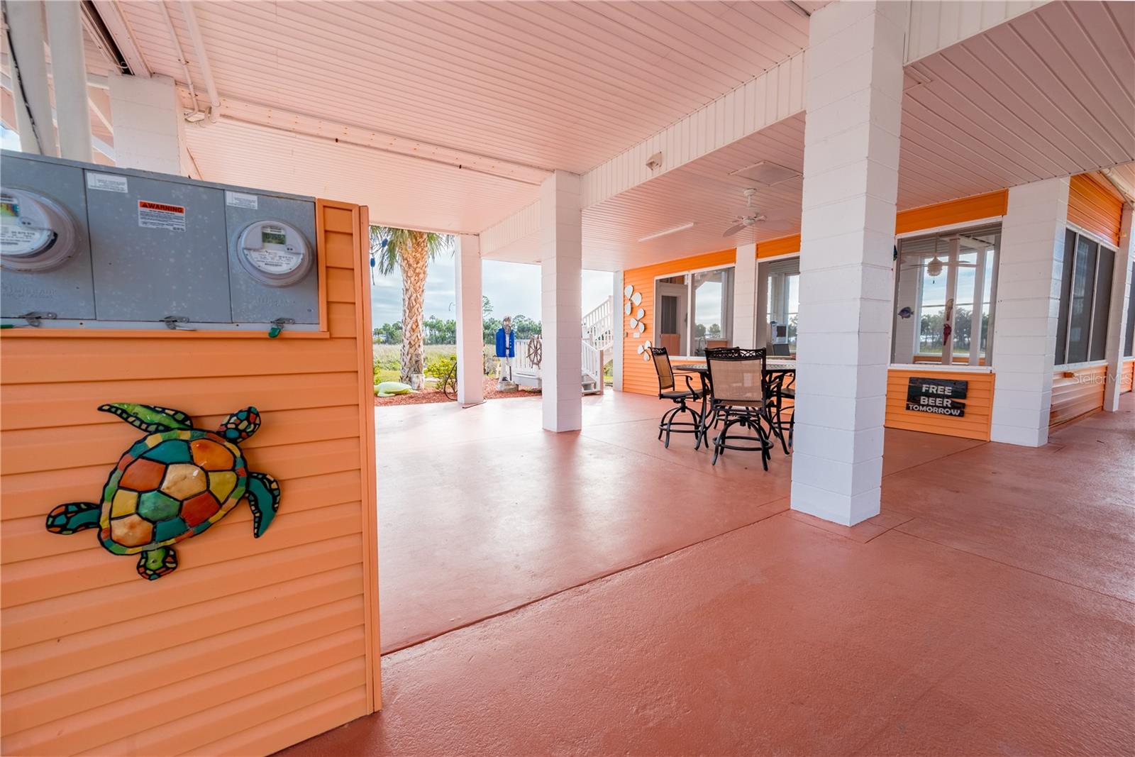 Listing photo id 40 for 200-202 205th Street
