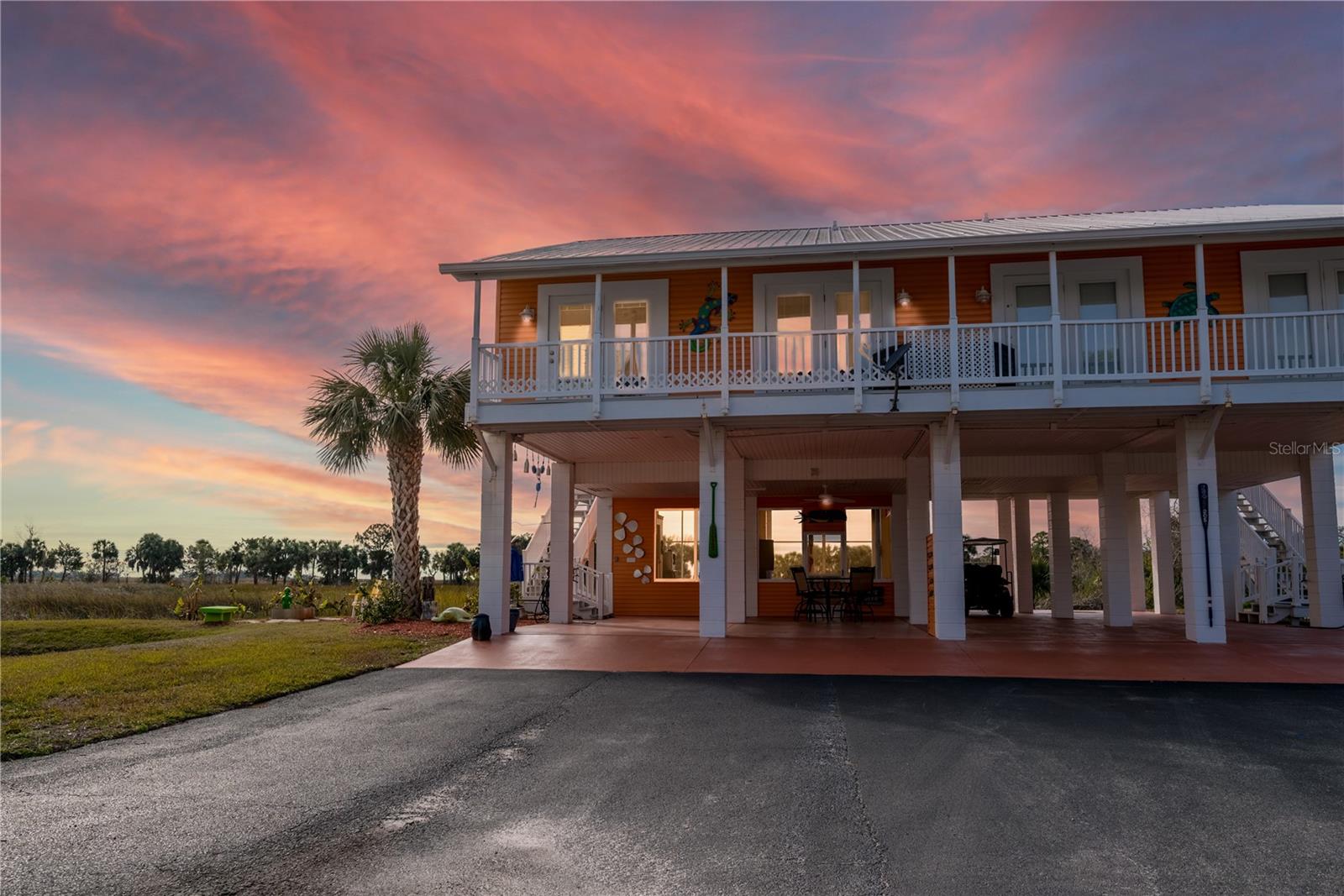 Listing photo id 5 for 200-202 205th Street