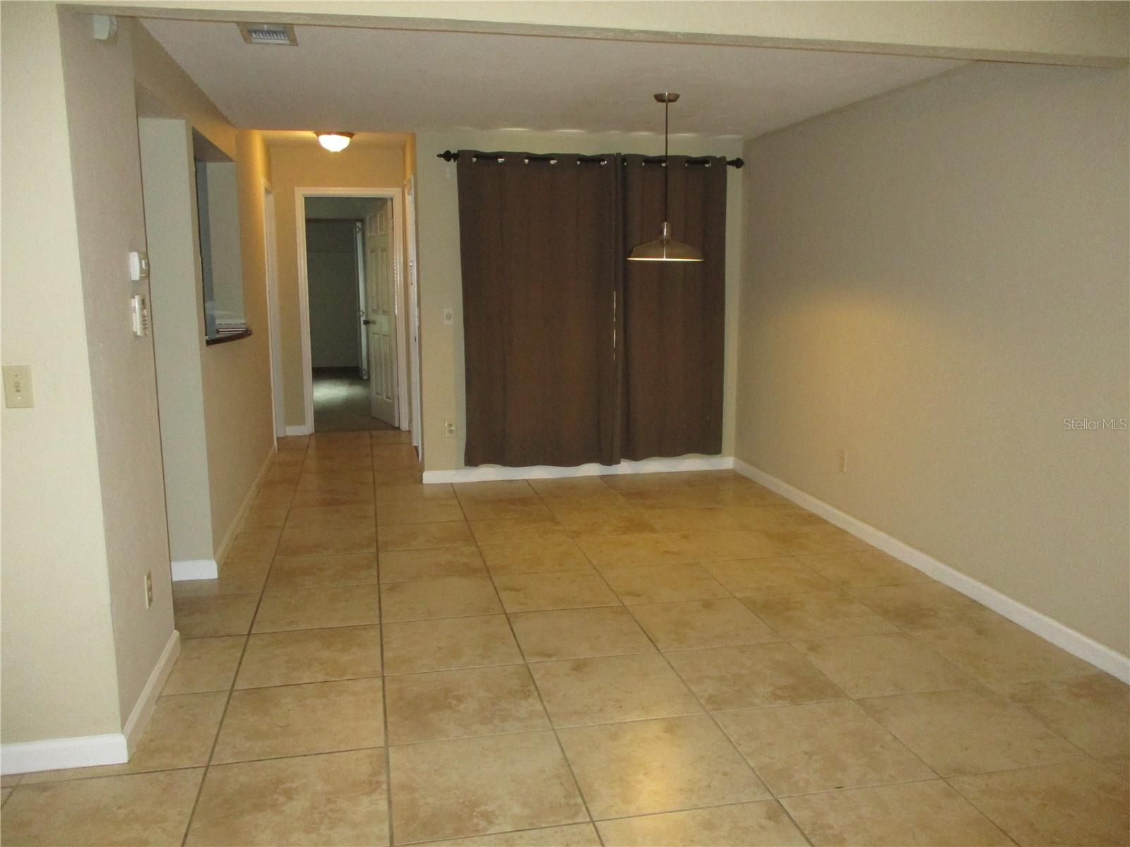 Image 24 of 37 For 900 62nd Boulevard D23