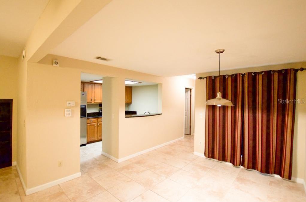 Image 4 of 37 For 900 62nd Boulevard D23